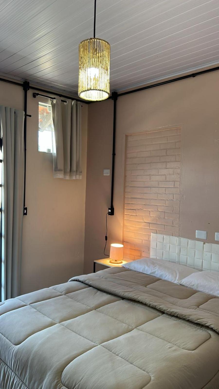 Family Room,1742931017:JPEG